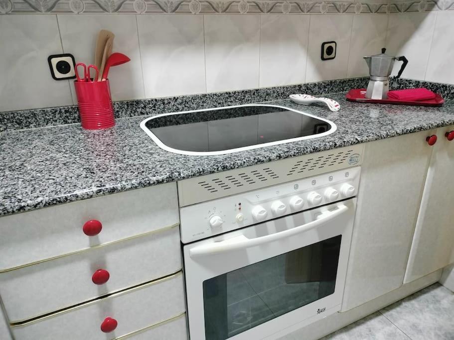Apartamento Deluxe El Camino Alcalá de Henares Eksteriør billede